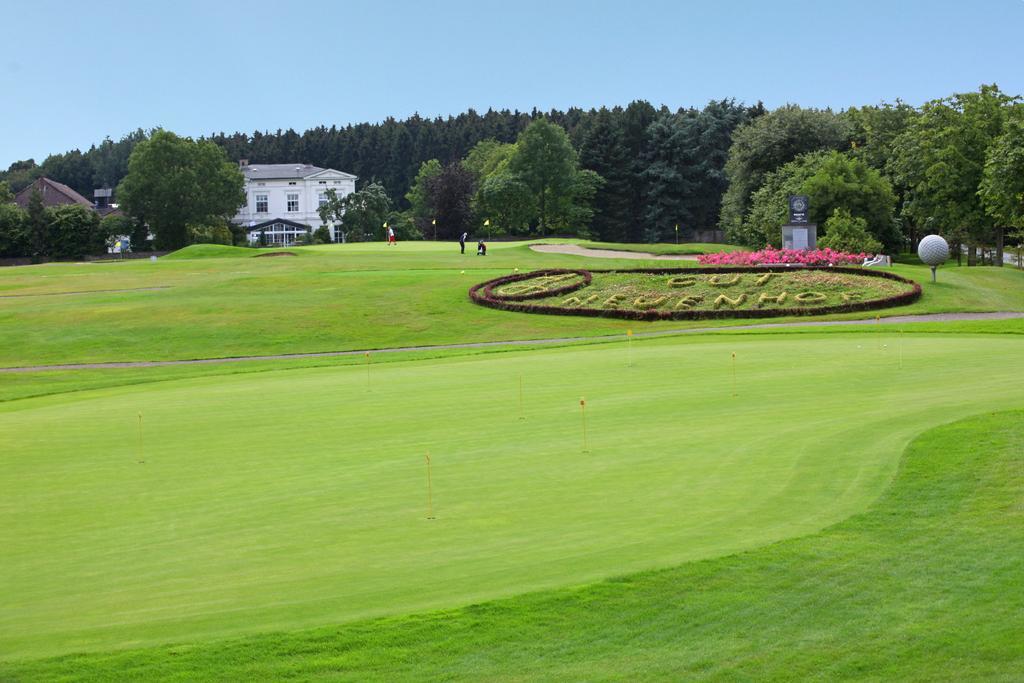 Fröndenberg Golfhotel Gut Neuenhof מראה חיצוני תמונה