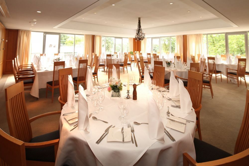 Fröndenberg Golfhotel Gut Neuenhof מראה חיצוני תמונה
