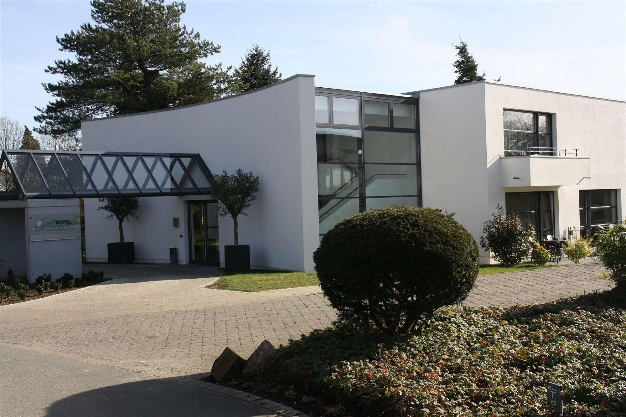 Fröndenberg Golfhotel Gut Neuenhof מראה חיצוני תמונה